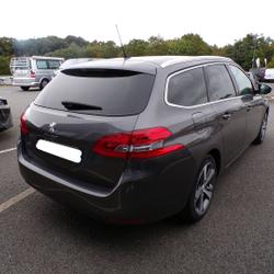 Peugeot 308 SW Phase 2 1.5 BLUEHDI 130CH S&S  ALLURE EAT8 7CV Plo&euml;rmel