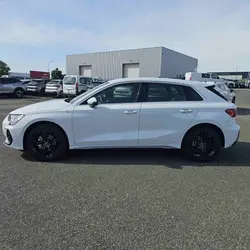 Audi A3 Sportback 2.0 TDI 150CH S LINE S TRONIC 7 Saint-Saturnin