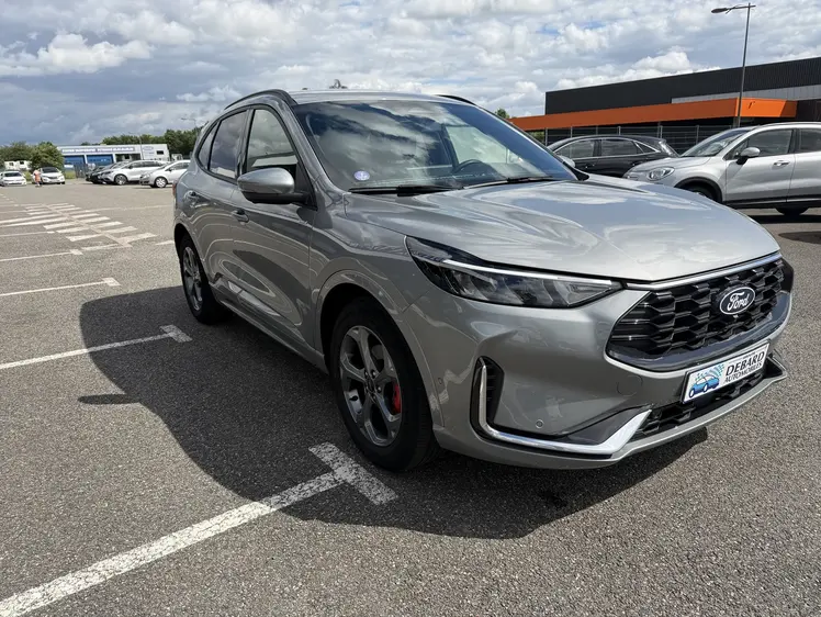 Ford Kuga 2.5 DURATEC 180CH HYBRID FLEXIFUEL ST-LINE X POWERSHIFT Saint-Saturnin