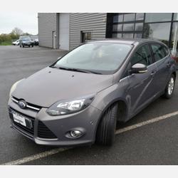 Ford Focus 1.6 TDCI 115CH FAP STOP&START TITANIUM 4P Laval