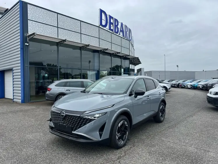 Nissan Qashqai  - 28 490 €