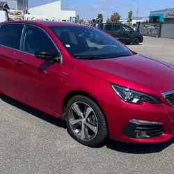 Peugeot 308 II Phase 2 1.5 BLUEHDI 130CH S&S GT LINE EAT8 M&eacute;rignac