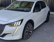 Peugeot 208 Saint-Maur