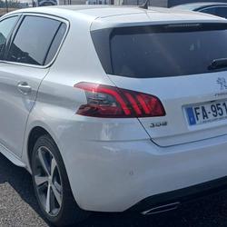 Peugeot 308 II Phase 2 308 1.2 PureTech 130ch S&S EAT6 GT Line Saint-Maur