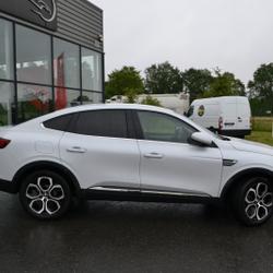 Renault Arkana 1.6 E-TECH 145CH INTENS Laval