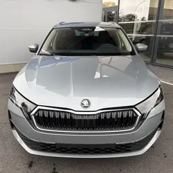Skoda Octavia Combi 2.0 TDI SCR 150CH SELECTION DSG7 occasion - Saint-L&eacute;ger-de-Lini&egrave;res - photo 2/22