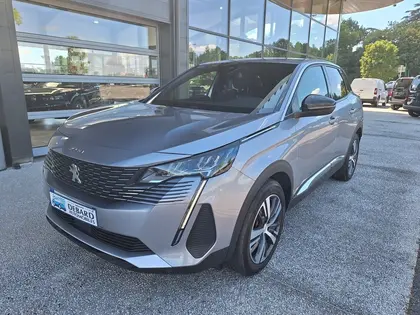 Peugeot 3008 - 1.5 BLUEHDI 130CH S&S ALLURE PACK EAT8 - 26 490 €