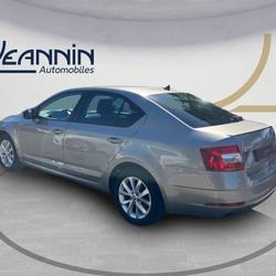 Skoda Octavia Octavia 1.5 TSI 150 ch ACT DSG7 Business Vert-Saint-Denis