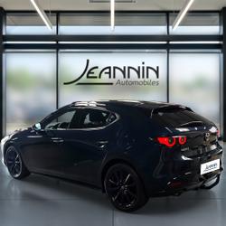 Mazda Mazda3 Mazda3 5 portes 2.0L e-SKYACTIV-X M Hybrid 186 ch BVA6 Sportline Toit ouvrant Bose Vert-Saint-Denis