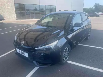 MG MG3 - 1.5 HYBRID+ 195CH LUXURY - 20 990 €