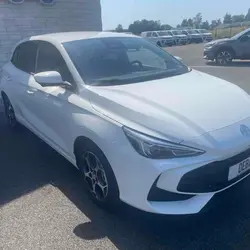 MG MG3 1.5 HYBRID+ 195CH LUXURY Saint-Saturnin