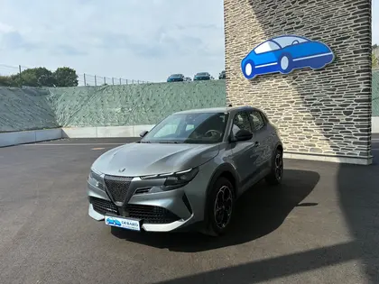 Alfa Romeo Junior - ELETTRICA 156CH - 23 990 €
