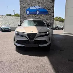 Alfa Romeo Junior ELETTRICA 156CH Chang&eacute;