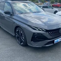 Peugeot 308 III Phase 1 1.5 BLUEHDI 130CH S&S GT EAT8 M&eacute;es