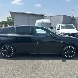 Peugeot 308 III Phase 1 1.5 BLUEHDI 130CH S&S GT EAT8 Saint-Pantal&eacute;on-de-Larche