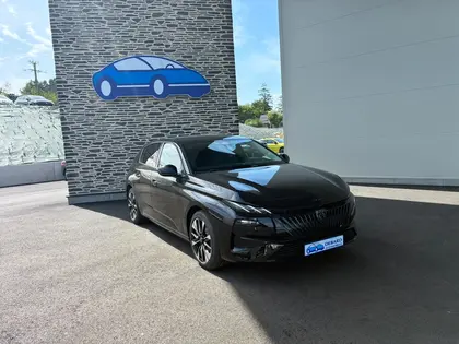 Peugeot 308 III Phase 1 - 1.5 BLUEHDI 130CH S&S ALLURE EAT8 - 26 990 €