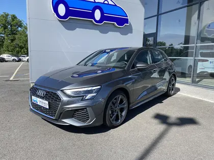 Audi A3 Sportback - 35 TFSI 150CH HYBRIDE S LINE S TRONIC 7 - 31 990 €