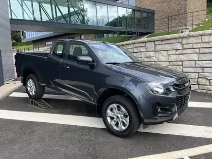 Isuzu DMax - 2.2 DDI 164CH EVOLUTION SPACE M/T - 49 900 €