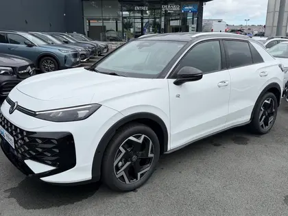 Volkswagen T-Roc - 1.5 ETSI 150CH R-LINE DSG7 - 36 490 €