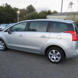 Peugeot 5008 1.6 e-HDi 112ch FAP BMP6 BLUE LION Allure 5pl Saint-Nazaire