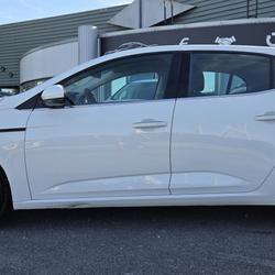 Renault Megane 4 Blue dCi 115 - 20 Business Les Garennes sur Loire