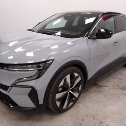 Renault Megane 4 Megane E-Tech 220 ch autonomie confort AC7 Techno 5p Lannemezan
