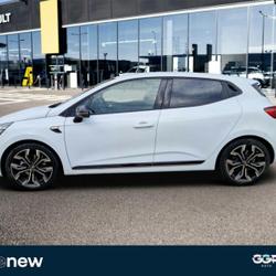 Renault Clio 5 1.6 E-Tech hybride 140ch Lutecia -21N Avignon