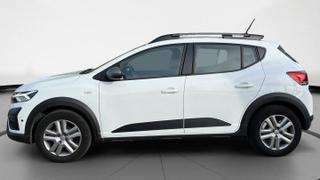 Dacia Sandero  - photo 1