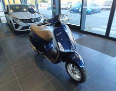 Vespa Primavera Sarzeau