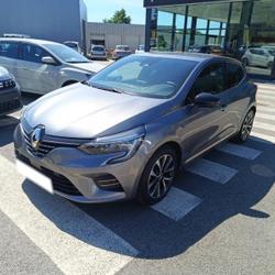 Renault Clio 5 1.6 E-Tech hybride 145ch Techno Sarzeau
