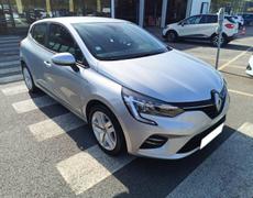 Renault Clio 5 - 1.6 E-Tech 140ch Zen -21 - 15 990 €