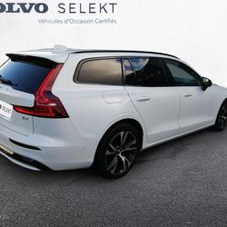 Volvo V60 B4 197 ch DCT7 Ultra Style Dark occasion - Les Sorini&egrave;res - photo 3/32