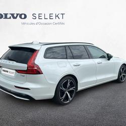Volvo V60 V60 T6 Hybride Rechargeable 253 ch + 145 ch AWD Geartronic 8 Plus Style Dark Orvault