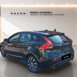 Volvo V40 V40 D2 AdBlue 120 ch Signature Edition Les Sorini&egrave;res