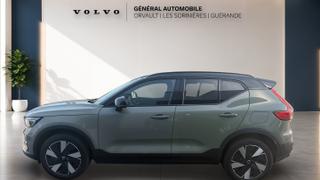 Volvo XC40  - photo 1