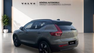 Volvo XC40  - photo 2