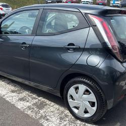 Toyota Aygo Aygo 1.0 VVT-i X-play x-play Champniers
