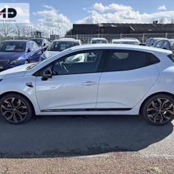 Renault Clio 5 1.6 E-Tech hybride 140ch Lutecia -21N Saint-Jouan-des-Gu&eacute;rets