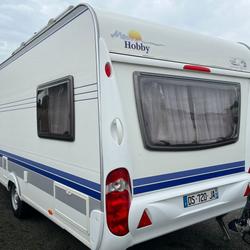 Caravane Hobby  VINGT HANAPS