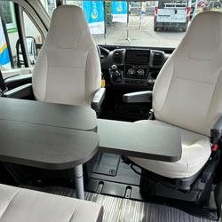Fourgon Mc Louis MULTIJET FIAT DUCATO VINGT HANAPS