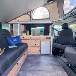Fourgon Bavaria DCI RENAULT TRAFIC Saint-Barth&eacute;lemy-d'Anjou