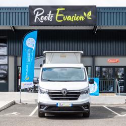 Fourgon JCG Cr&eacute;ations BLUEHDI RENAULT TRAFIC Saint-Barth&eacute;lemy-d'Anjou