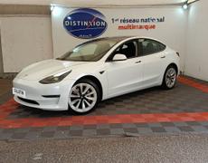 Tesla Model 3 Étréchy