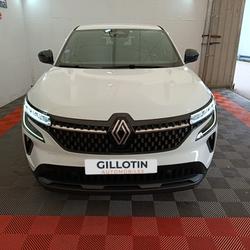Renault Austral TECHNO E-TECH HYBRIDE 200 &Eacute;tr&eacute;chy