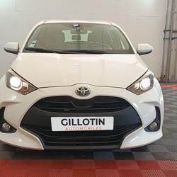 Toyota Yaris Hybride 116h Dynamic Business Beyond Zer &Eacute;tr&eacute;chy