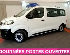 Peugeot Traveller Étréchy