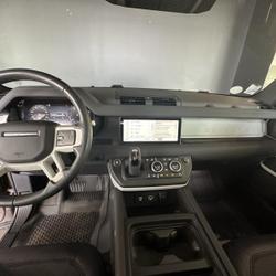 Land Rover Defender 90 3.0 D250 Hard Top SE Saint-Herblain