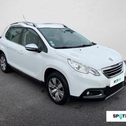 Peugeot 2008 1.2 Puretech 110 S&S Allure Ch&acirc;teaubriant