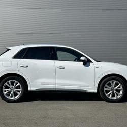 Audi Q3 35 TFSI 1.5 150 CH STRONIC SLINE / REVISION POUR LA VENTE Pornichet