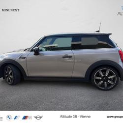 Mini Mini Cooper S 178ch Edition Camden BVA7 occasion - Saint-Sorlin-de-Vienne - photo 2/31